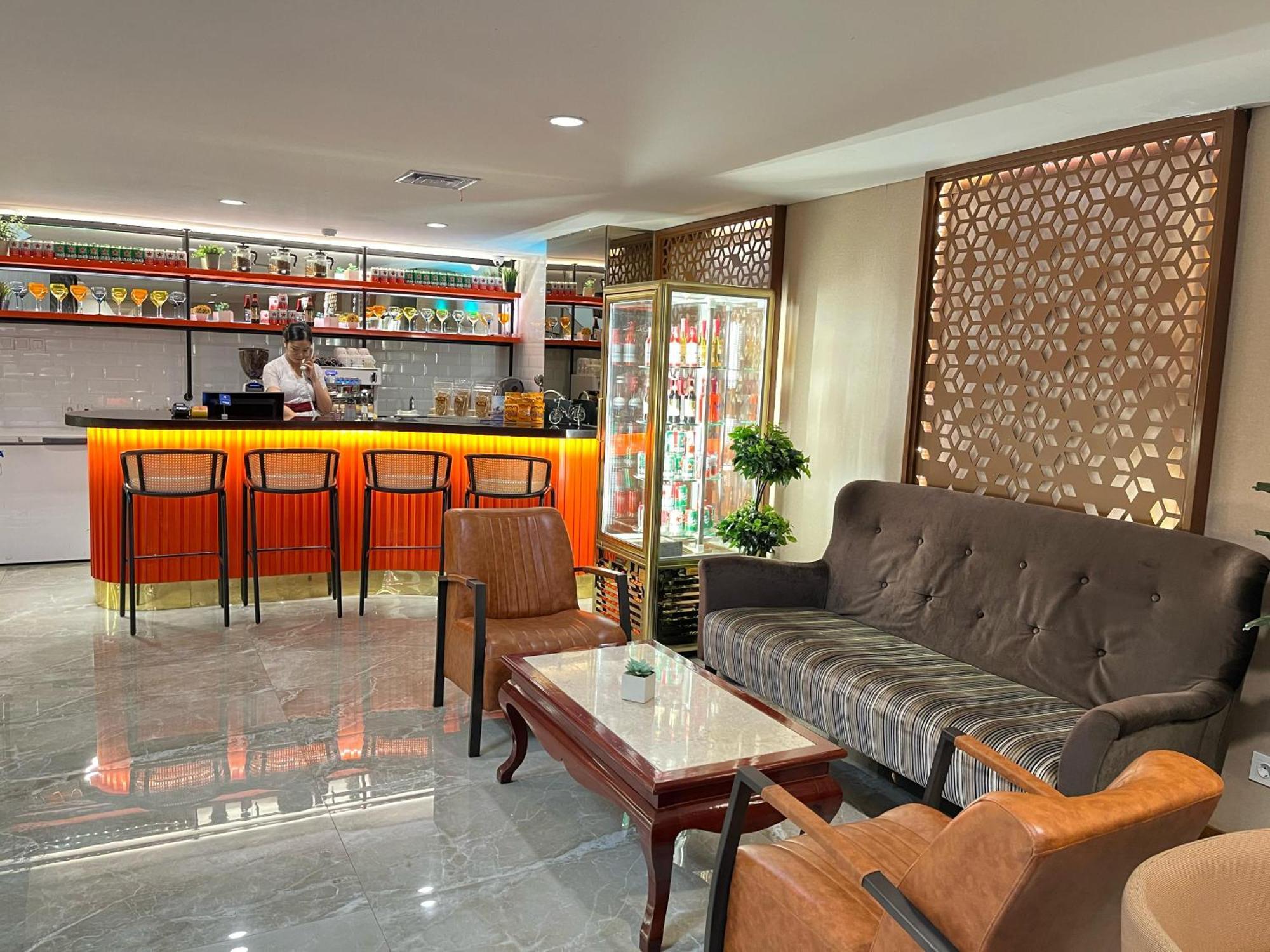 D'Primahotel Airport Jakarta Terminal 3 Wellness Center Tangerang Exterior foto